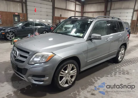 2015 Mercedes-Benz Glk 350 4Matic z USA, uszkodzony, nr VIN WDCGG8JB5FG349965